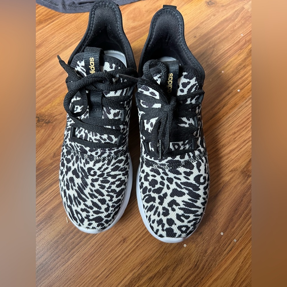 Addidas Cloudform Sneaker